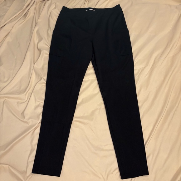 SO Women's Black Casual Leggings with Pockets Size L - Picture 2 of 4